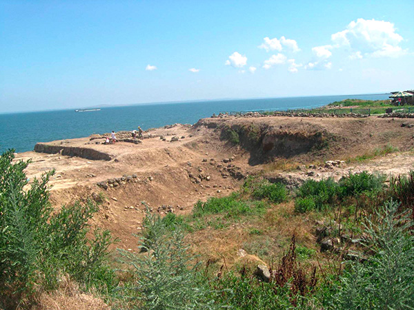 остатки Фанагорийской крепости